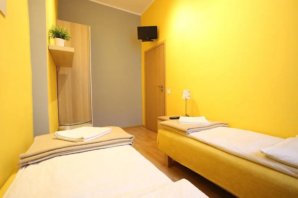 Rainbow Apartments 3 Krakow Poland